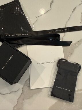 Authentic David Yurman Black Ring Jewelry Box Empty Display Ribbon Pouch